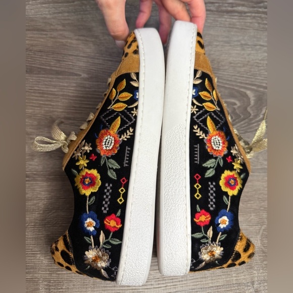 Johnny Was Acacia Leopard Sneakers Size 6 - Picture 3 of 11